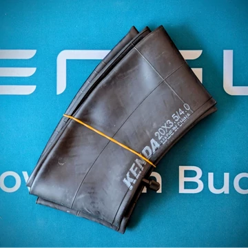  Kenda fat bike belső gumi 20" x 4" (Schrader szelep)